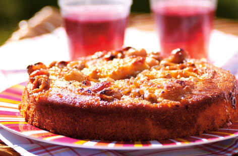 The sharp, distinctive flavour of the gooseberries is balanced beautifully with the syrup 