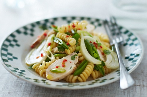 Chargrilled chicken lends a gorgeous smoky flavour to this pasta salad. Finished with a punchy lime and chilli dressing, it's the perfect way to spice up al desko lunches.