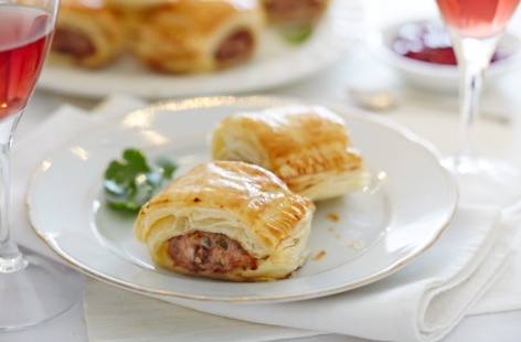 This may be called a sausage roll but it is in fact made from cranberries, pecans and turkey: a christmassy spin on the British favourite. Ready in no time, the filling is wrapped in buttery puff pastry then baked until perfectly golden and crisp.