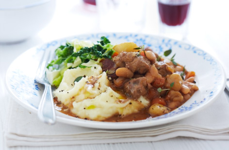 Turkey and red wine casserole recipe