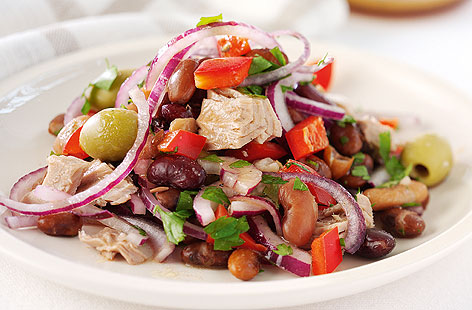 This light and summery Italian-style salad is perfect for those hotter months and is perfect for barbecues
