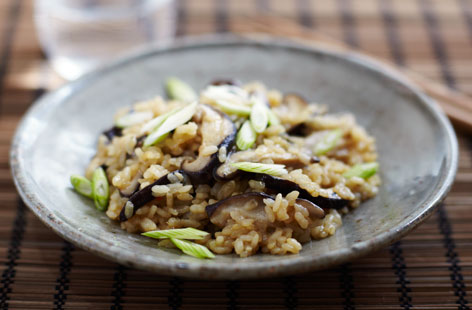 Bring a taste of Japan to the table with this super side dish that will feed four people.
