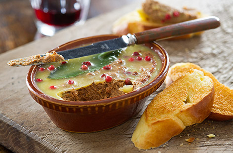 A rich and wonderful lamb's liver pâté that goes best with lightly toasted (and slightly sweet) brioche, this recipe isn't for the faint of heart. It is, however, perfect for those who want to indulge themselves and delve into the world of classic French gastronomy.