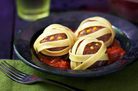It’s hard not to love these freaky but cute bandaged faces, which are simple to make and taste delicious