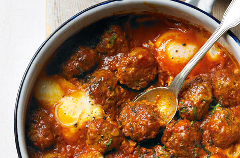 Serve up an impressive meal without the fuss with this amazing one-pot Moroccan lamb dish. Full of flavour, it’s guaranteed to score top marks with everyone. Serve straight from the pan with crusty bread for mopping up the sauce.