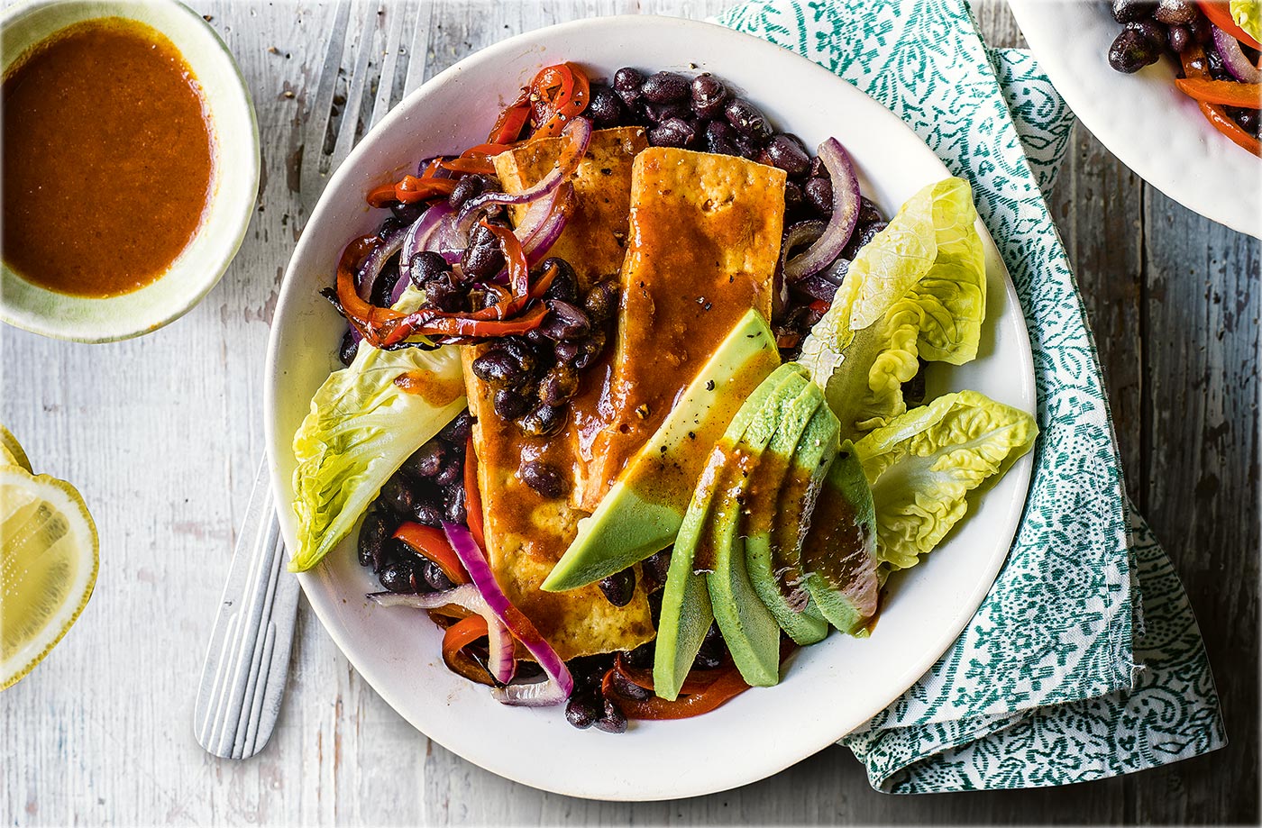Buffalo tofu and black bean fajita bowls  recipe