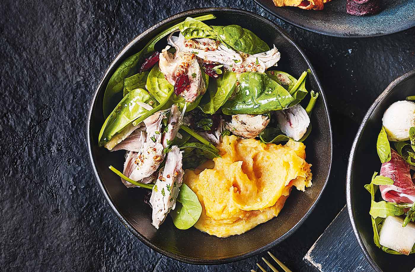 Chicken and spinach bowls recipe