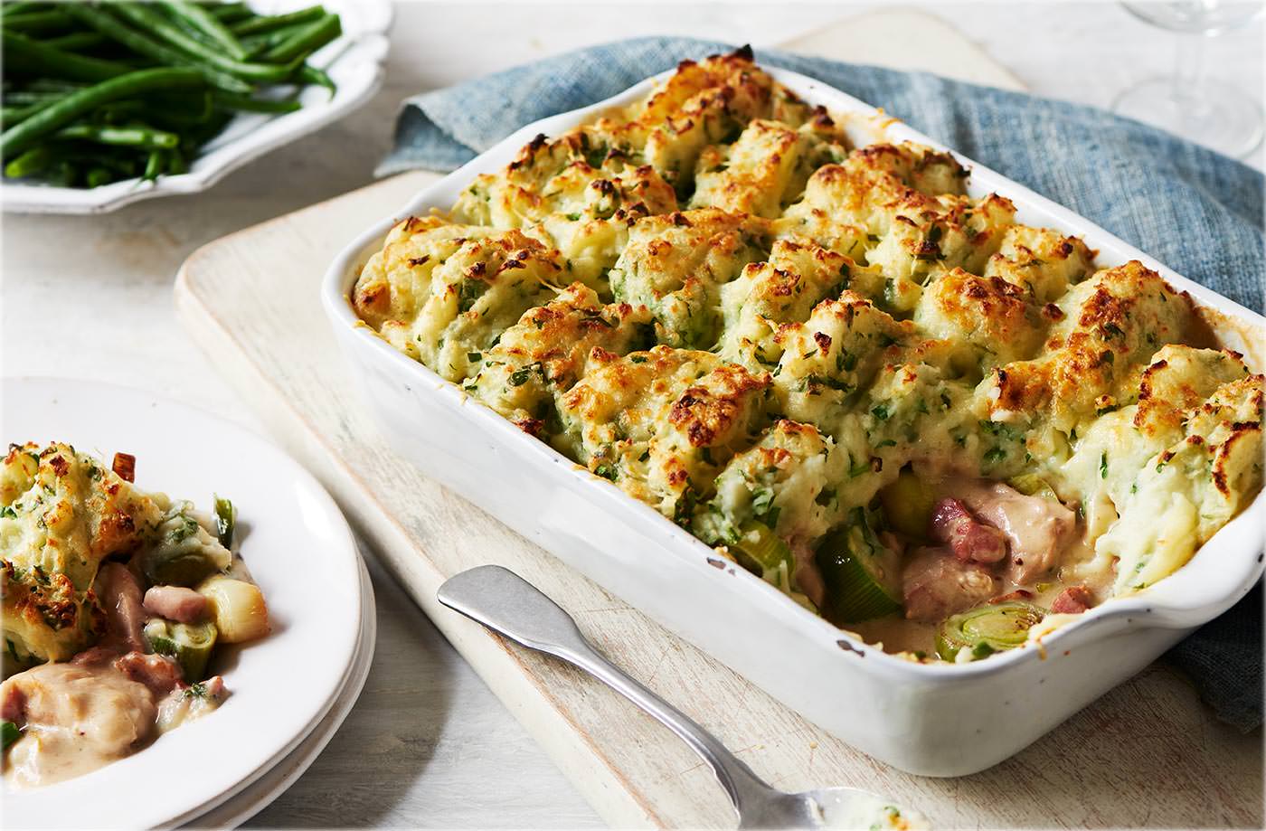 Chicken, bacon and leek cottage pie recipe