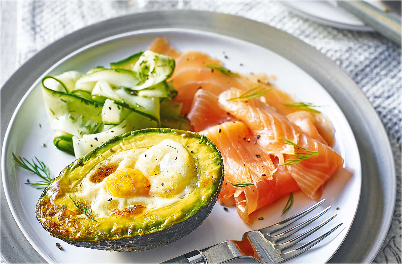Eggs baked in avocado with smoked salmon recipe