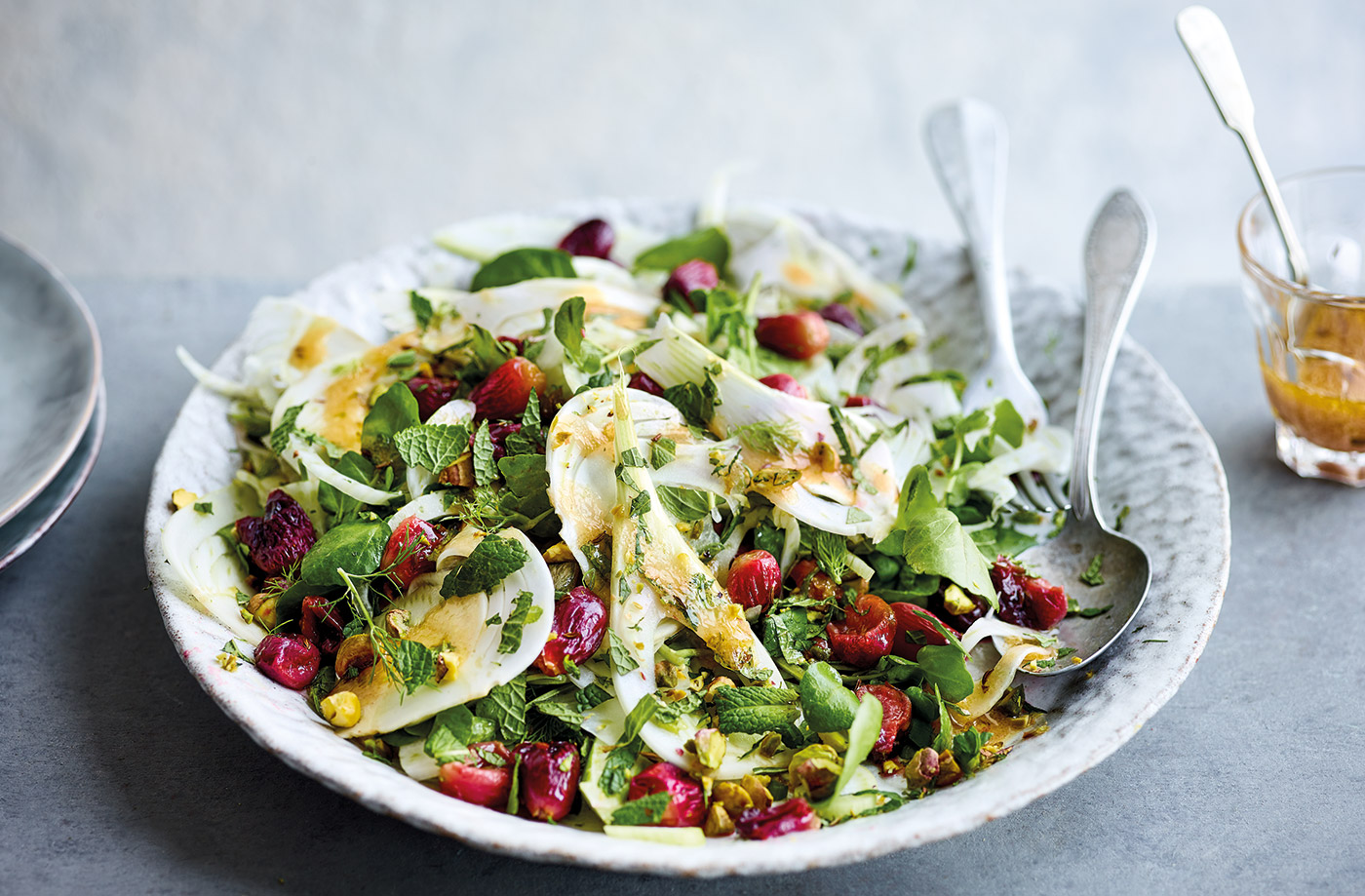Fennel salad with grapes, pistachio, mint and lemon recipe