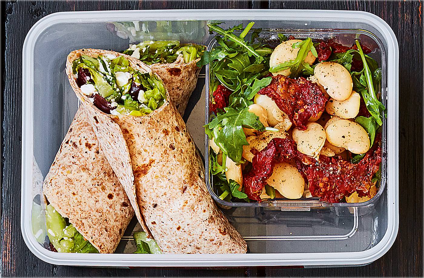 Greek salad wraps recipe