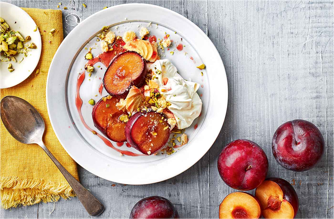 Honey-baked plums with mascarpone recipe