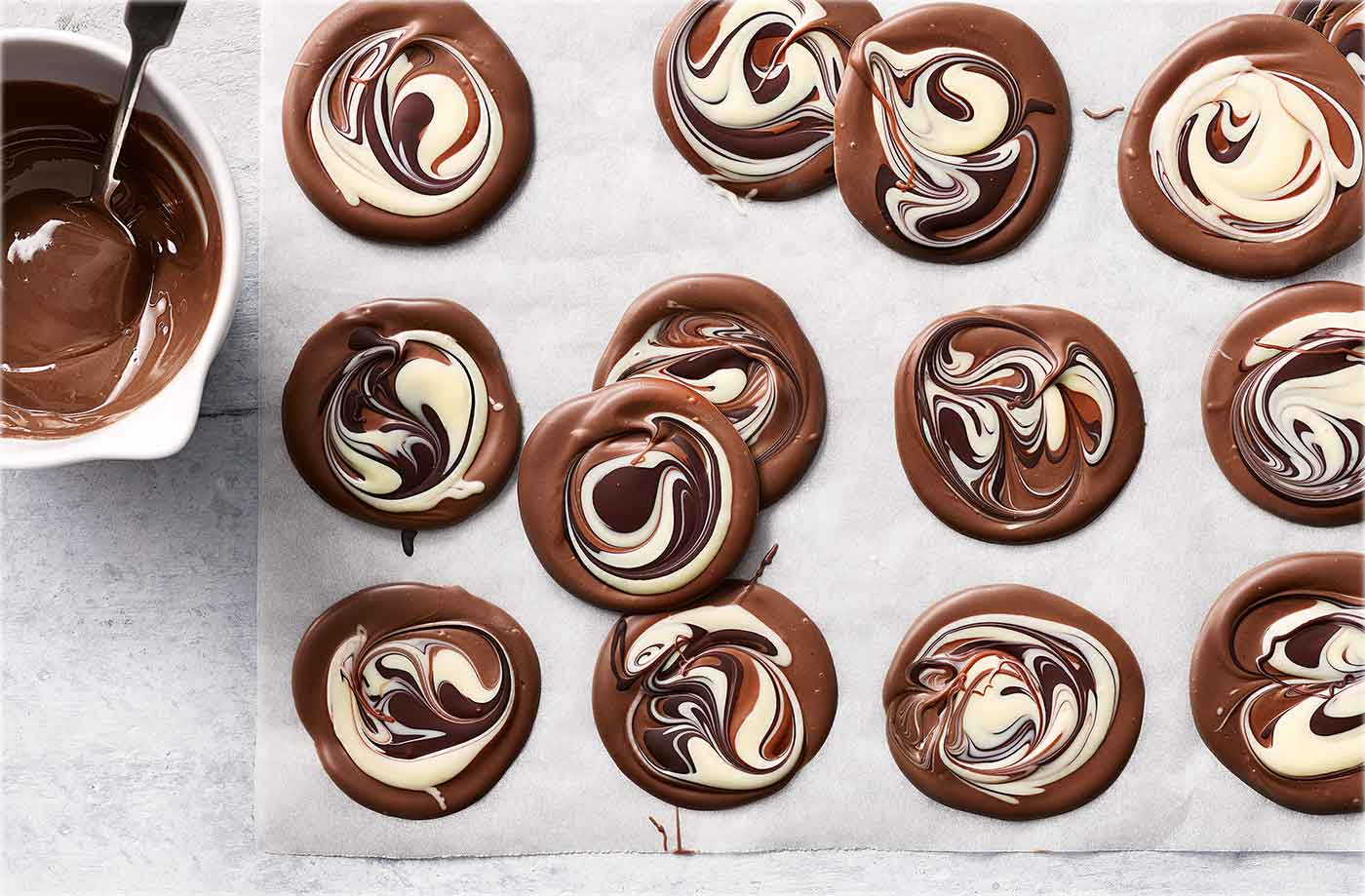 Marbled chocolate ‘puddles’ recipe