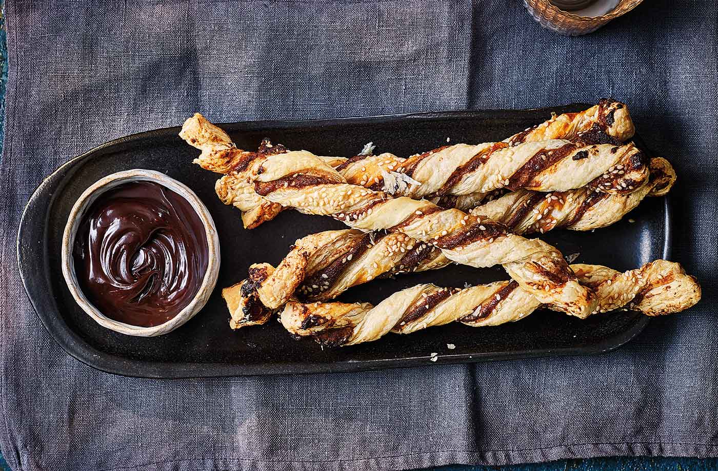 Tahini and honey straws recipe