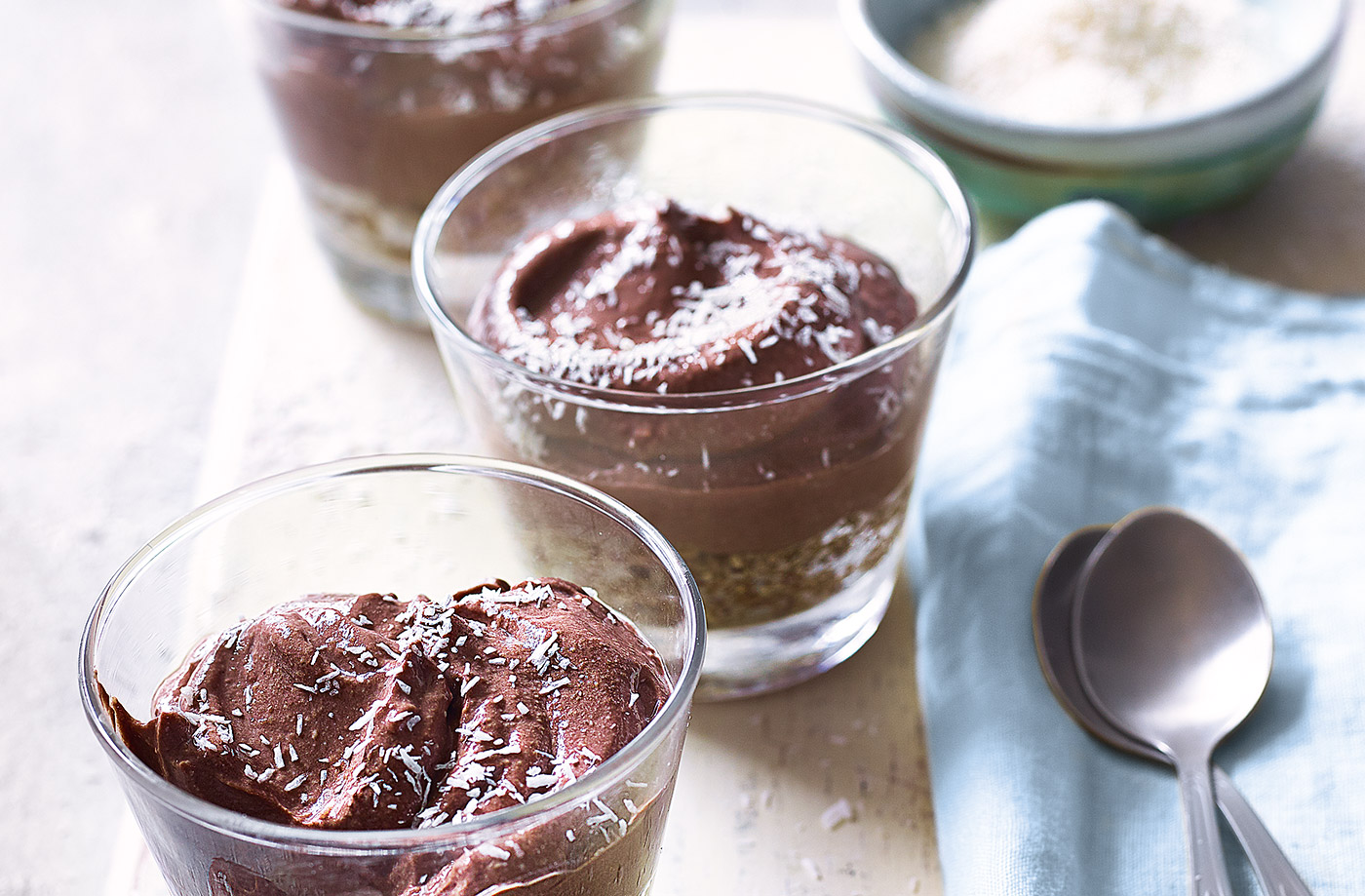 Vegan no-bake chocolate and coconut 'cheesecakes' recipe