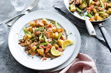This healthy salmon hash is a handy all-rounder recipe, perfect for an easy brunch, lunch or midweek dinner. This simple one-pot recipe uses tinned salmon for a wallet-friendly meal, mixed with crispy fried potatoes and fresh lemon, spring onions and dill.