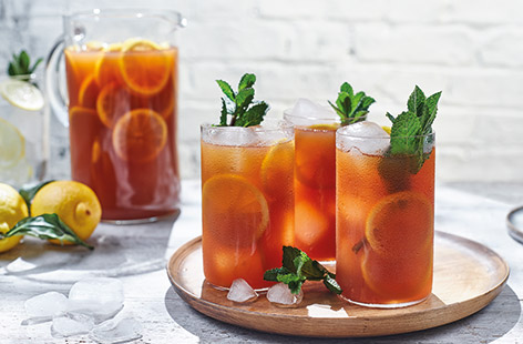 There’s nothing better than a cooling, citrus-scented glass of iced tea for ultimate refreshment. This classic lemon iced tea is easy to make at home, and you can ring the changes with your favourite teas and garnishes. Add the sugar for a sweeter drink or leave out for a stronger tea flavour. Master how to make iced tea and you'll be sure to make it again and again.