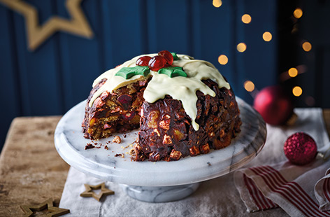 This giant chocolate rocky road is perfect if you’re not a fan of traditional Christmas pudding, or if you’ve got kids to please over the festive period. 