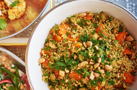 Succulent, sweet clementines and crunchy almonds contrast beautifully with refreshing mint in this sensational salad