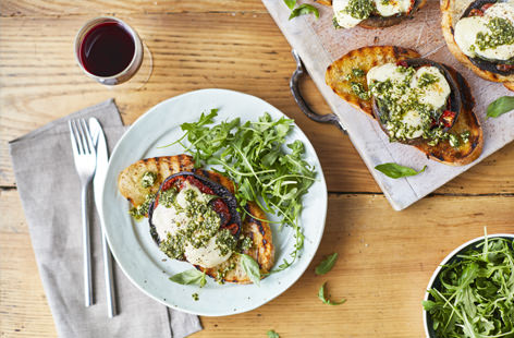 Your standard mushrooms-on-toast gets an upgrade with lashings of fresh green pesto, sundried tomatoes and oozing melted mozzarella. This dish makes an indulgent Sunday breakfast in bed but it can just as easily lapse into a lazy lunch or perhaps a quic