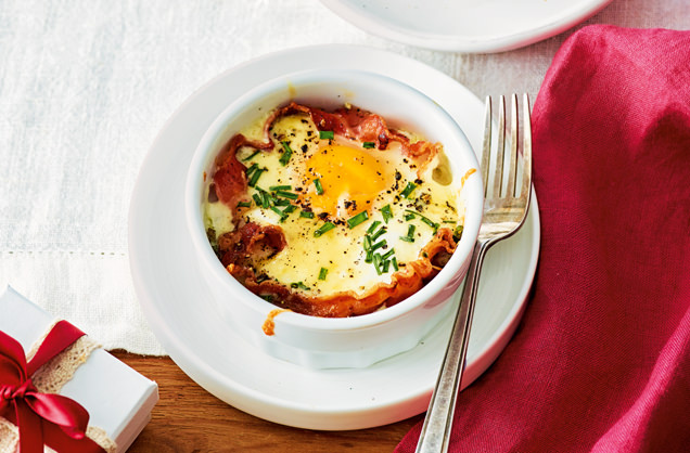Bacon and egg cups recipe