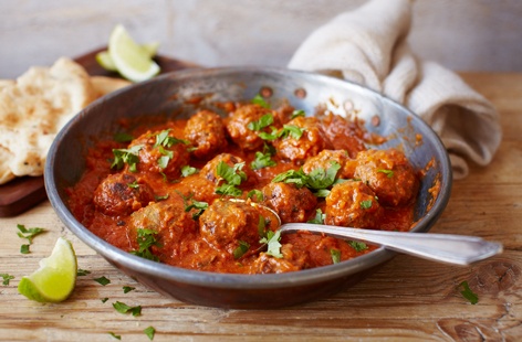 Lamb kofta curry