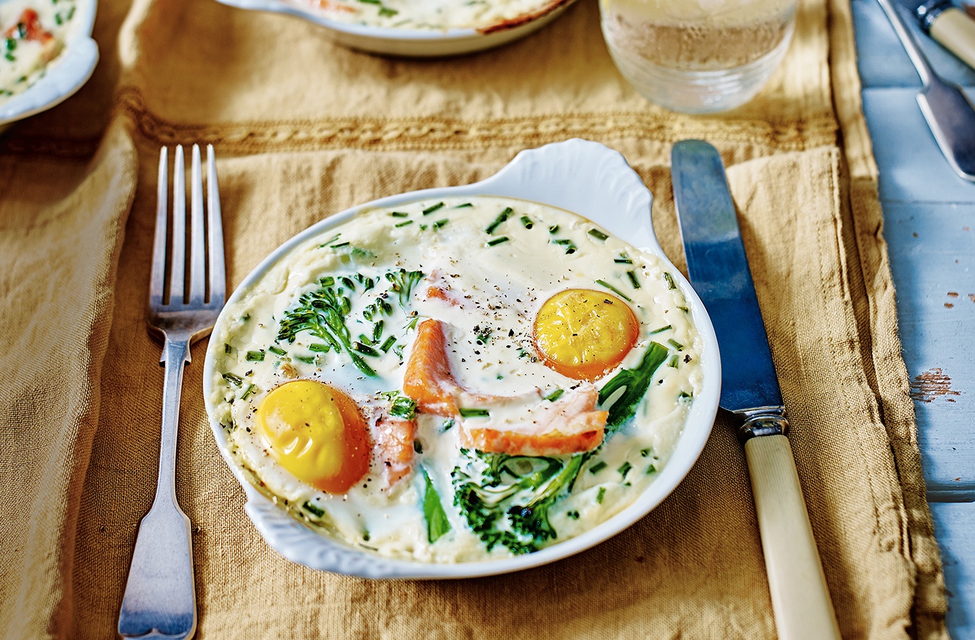 Baked eggs with hot smoked salmon recipe