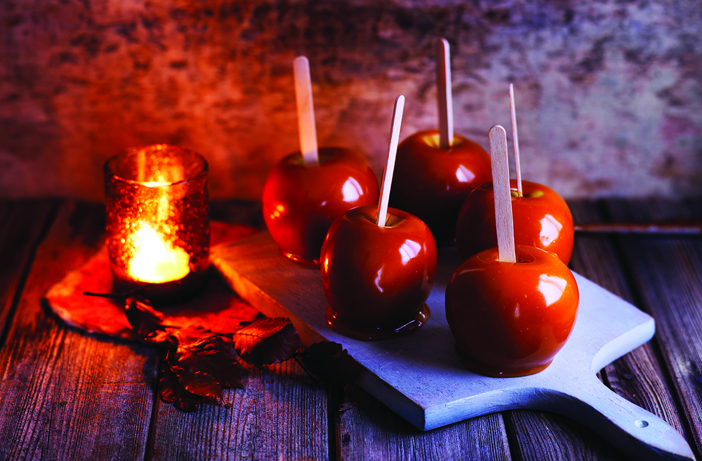 Salted caramel toffee apples recipe