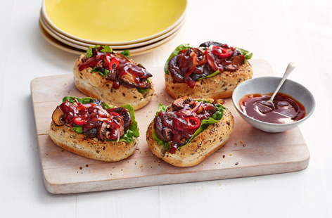 Derek Sarno is Executive Chef and Director of Plant Based Innovation at Tesco. These BBQ buns make the most of versatile, meaty mushrooms. Serve with lettuce, red onion, a little bit of chilli and Tennessee BBQ inspired sauce.