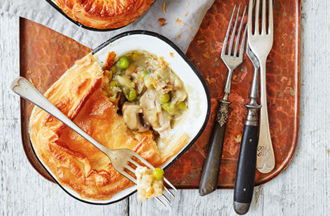 The perfect way to transform leftover roast chicken – bake into a gorgeously golden pie with chestnut mushrooms and fragrant tarragon. This family favourite is also great for freezing, so bake a batch to store in your freezer for when time is short
