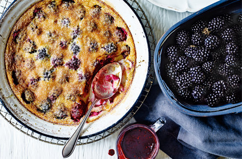 Blackberries have a sweet and tangy flavour, making them the perfect fruit to use in this twist on the French dessert. 