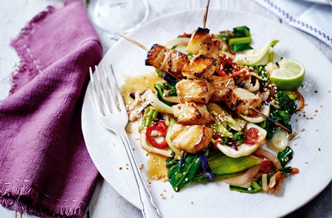 Bring a taste of early summer into the kitchen with this easy midweek meal. A miso, agave nectar and mirin marinade lends fresh cod amazing umami flavour that's complemented perfectly by crisp stir-fried greens