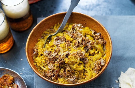 Pairing hearty red lentils with a medley of herbs and spices, this Indian-inspired recipe is packed with flavours for a truly delicious side dish.