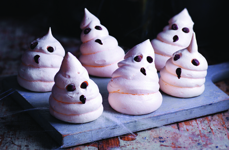 Your little ones will love these ghostly meringues - crispy on the outside and deliciously gooey on the inside, they're the perfect spooky sweet treat and a scarily good Halloween party idea