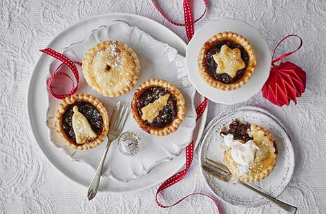 It wouldn't be Christmas without a mountain of rich and fruity mince pies and our classic recipe is totally delicious