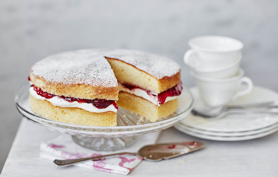 Victoria sponge cake recipe