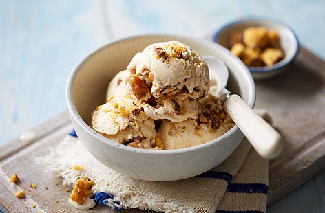 Add chunks of chocolate-coated honeycomb and salted caramel fudge to vanilla ice cream to make this delightfully indulgent dessert