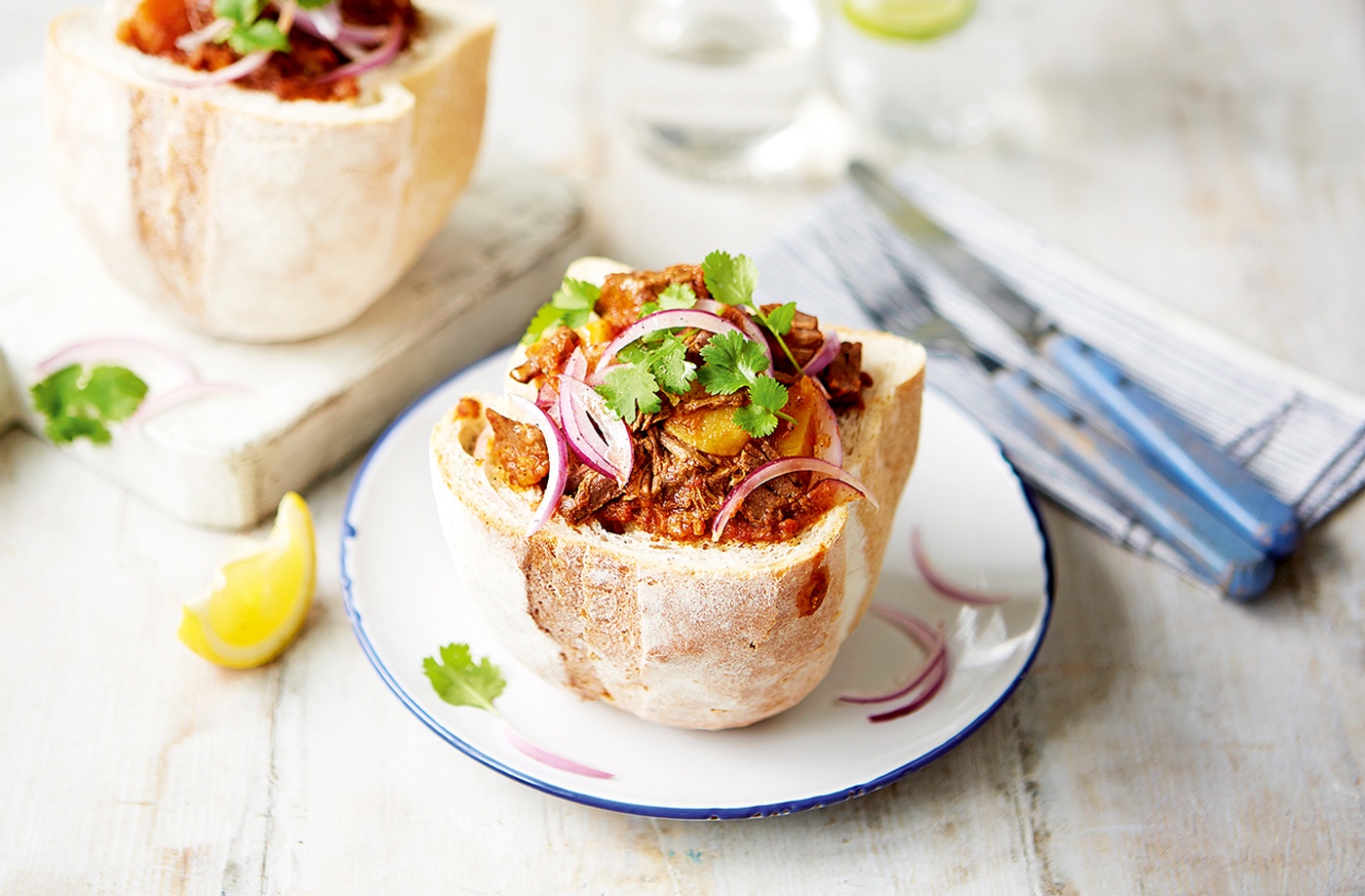 Brisket bunny chow recipe
