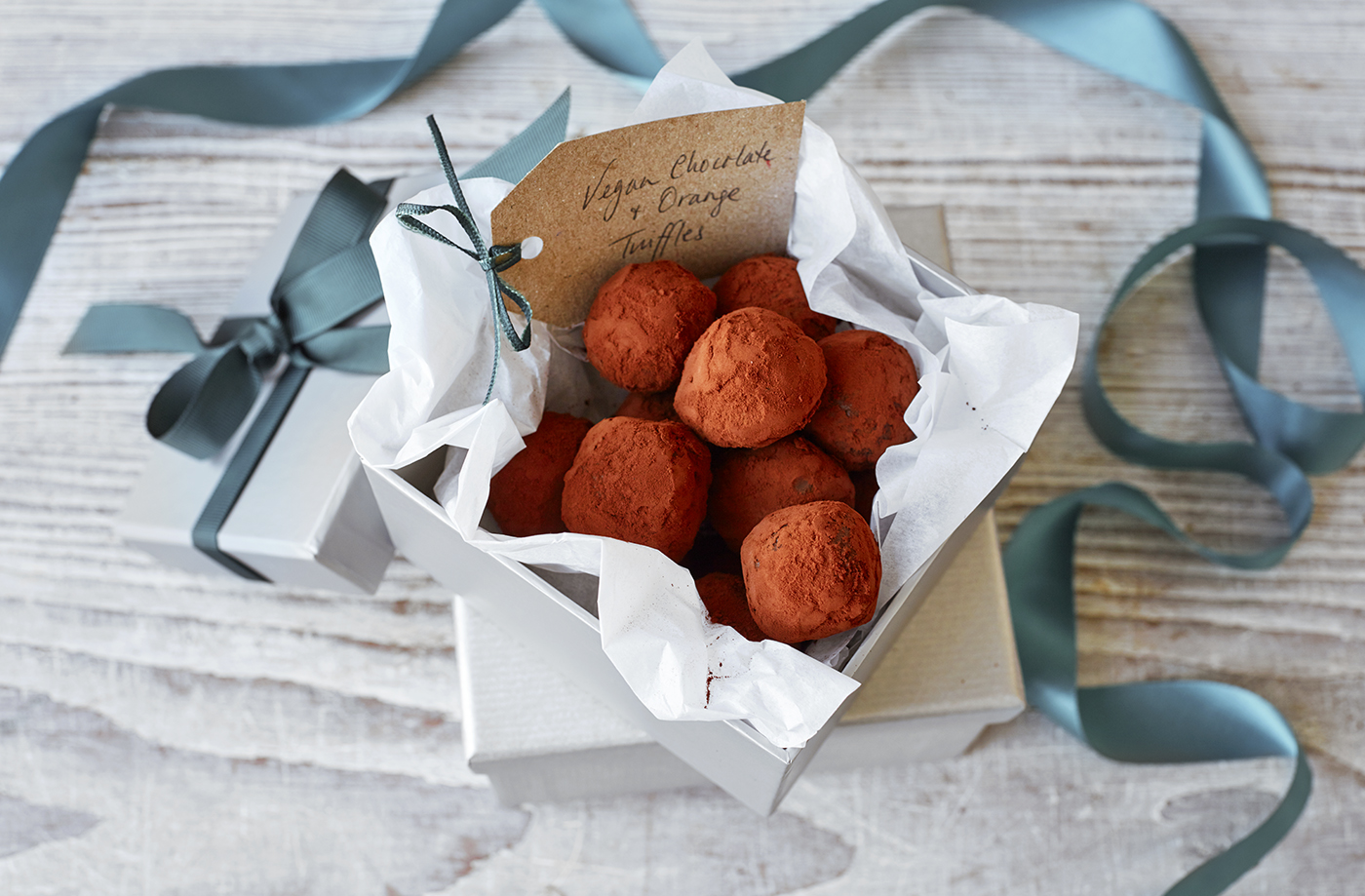 Vegan chocolate and orange truffles recipe