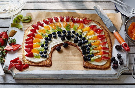 A wonderfully colourful dessert that the kids are sure to love making and eating