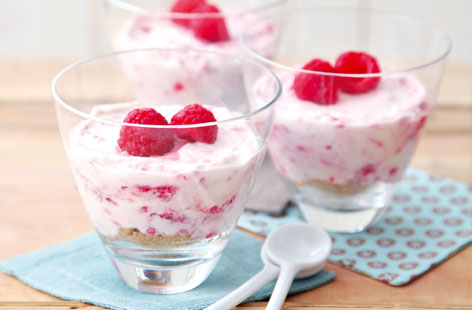 This is the perfect impressive pud for those who think they can't make desserts. The biscuit base is topped with soft cheese and sweet raspberries for a real flavour sensation. It's quick to prepare – and even quicker to eat!