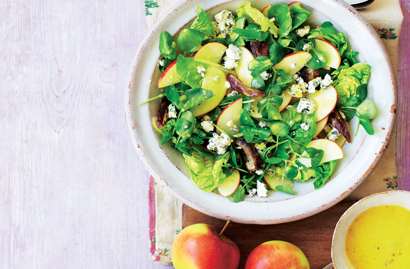 Apple, date and blue cheese salad recipe