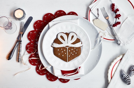 These sweet present-shaped gingerbread biscuits make for a wonderful edible Christmas gift