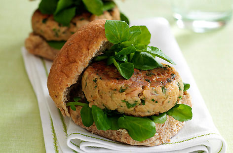 This is a really fun, tasty way to cook with tuna. Make your own burgers by mixing canned tuna with garlic, ginger, coriander and lemon. Making your own patties is a great way of cooking with the kids, too.