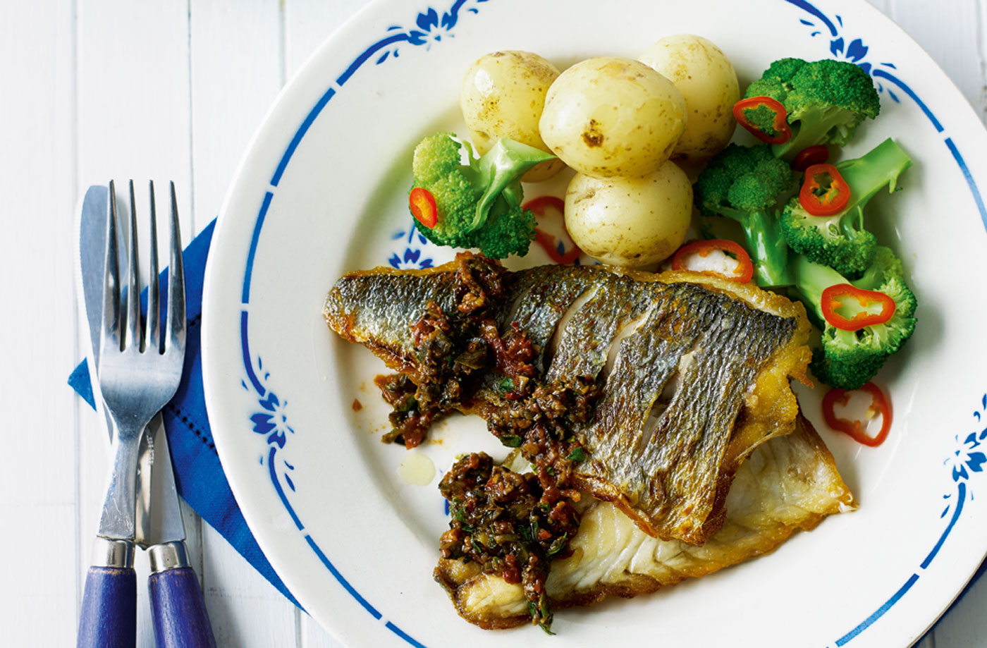 Pan-fried sea bream with olive and tomato tapenade recipe