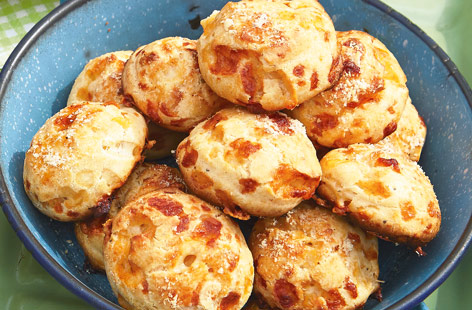 These cheesy bites are a great way to get a lot of taste when you are pushed for time and pennies