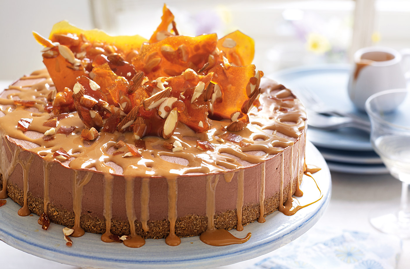 Chocolate cheesecake with almond brittle recipe