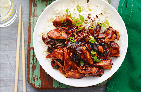 This delicious Chinese chicken dish is flavoured with fresh ginger, garlic, chilli and peanuts, and drizzled in a soy-infused sauce. A classic Chinese recipe that can be made in just 20 minutes and a great dinner for two idea