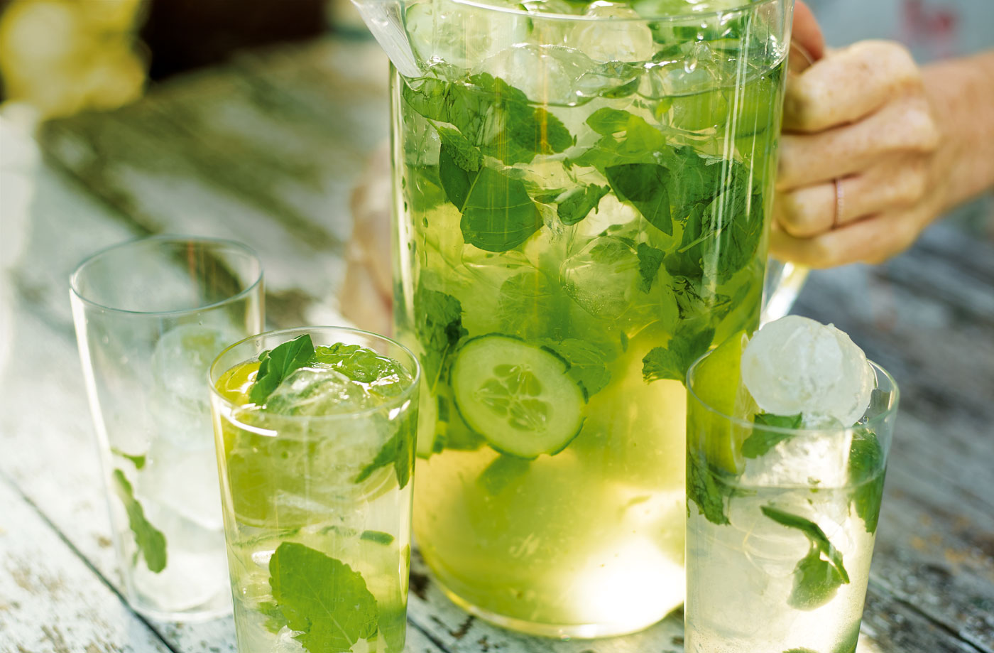 Green sangria  recipe