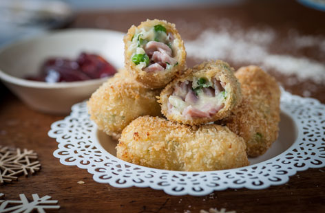 Entertain veggies and meat lovers with these mouthwatering croquettes